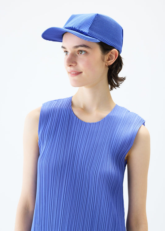 PLEATS CAP