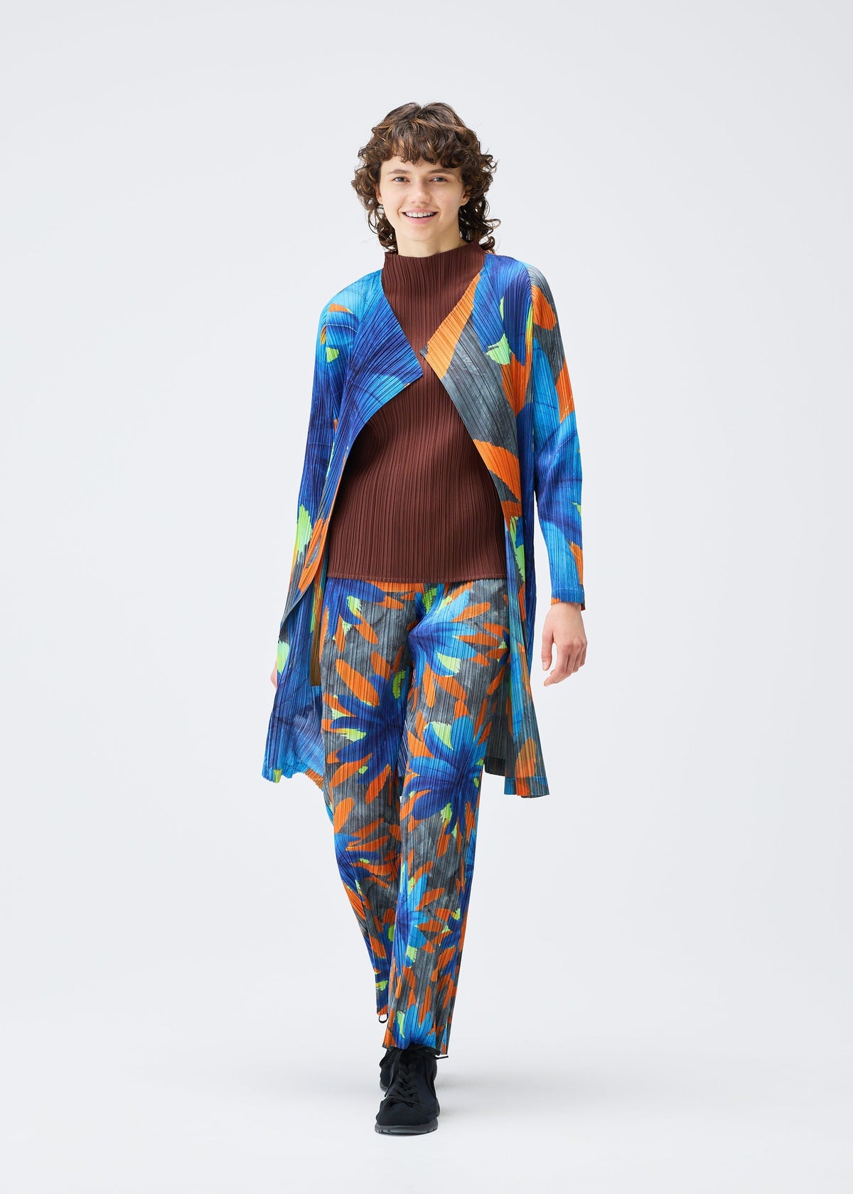 CARNIVAL view 7 of 7