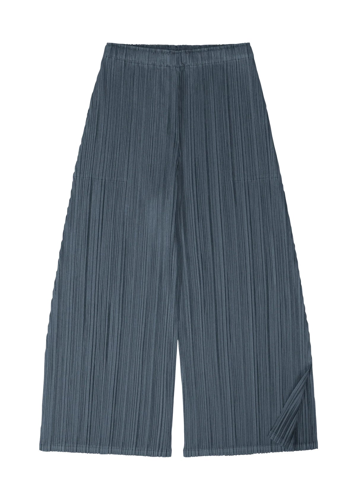 MELLOW PLEATS