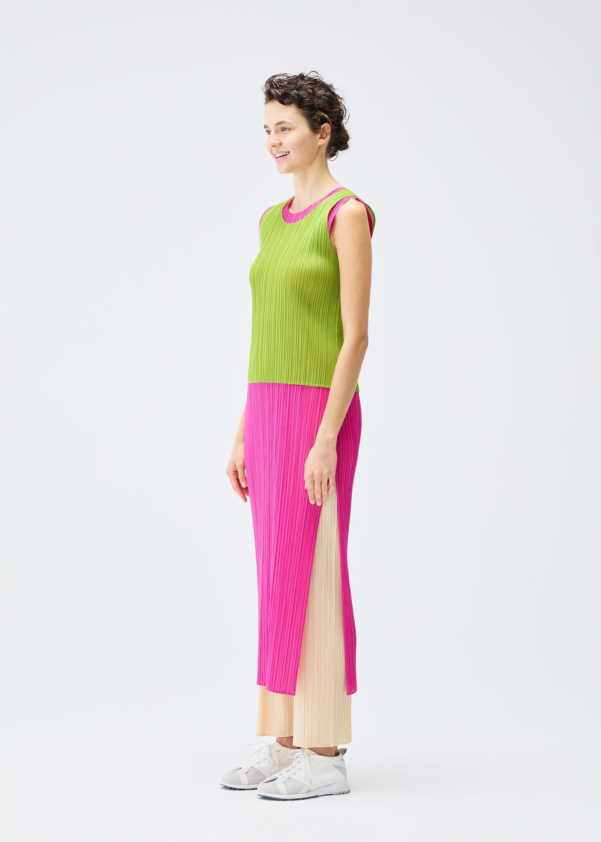 LUCID PLEATS