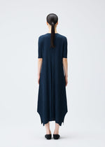 MELLOW PLEATS