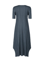 MELLOW PLEATS