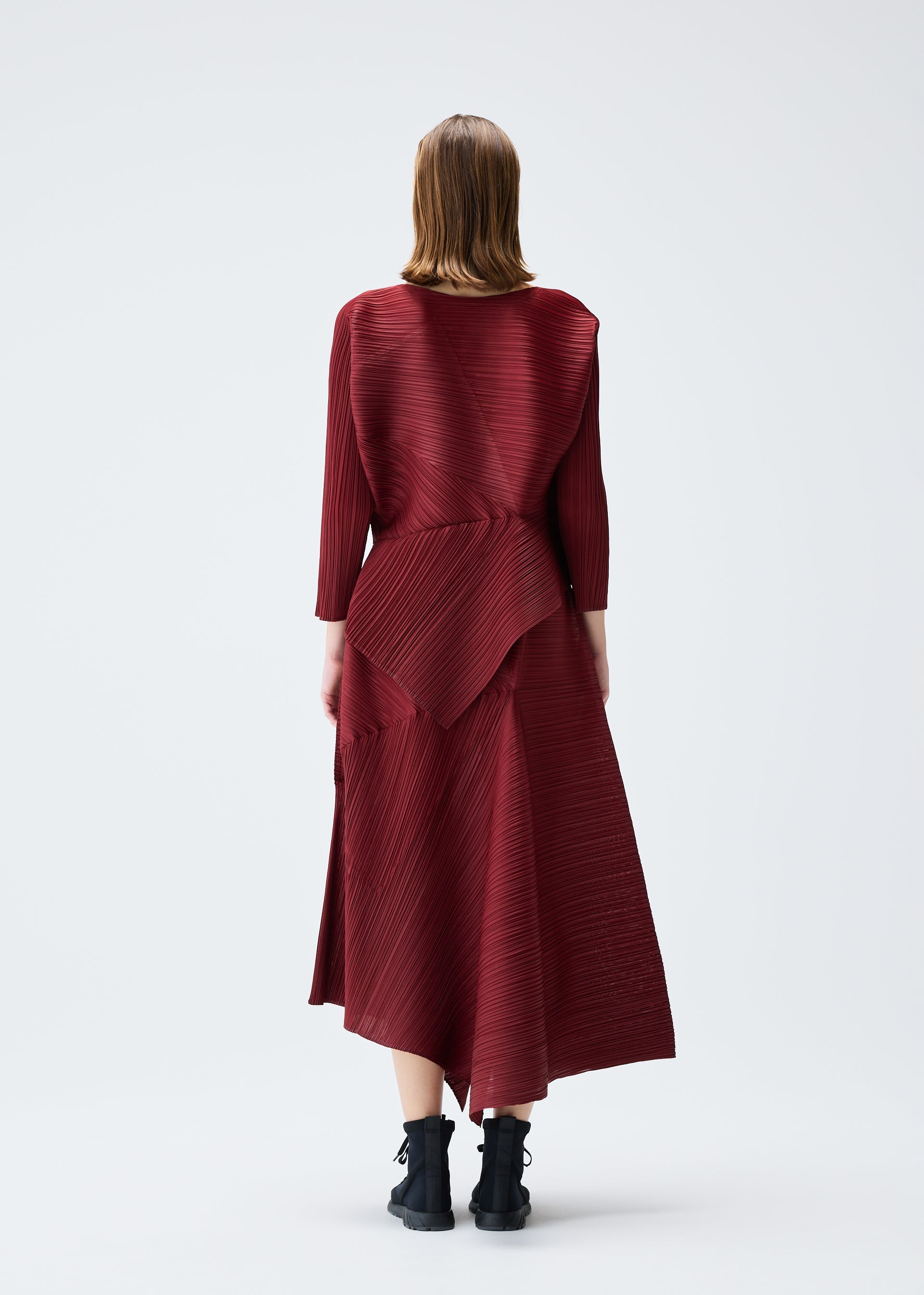 トップス PLEATS PLEASE SPIN tops PLEATS PLEASE TOPS – ISSEY MIYAKE EU