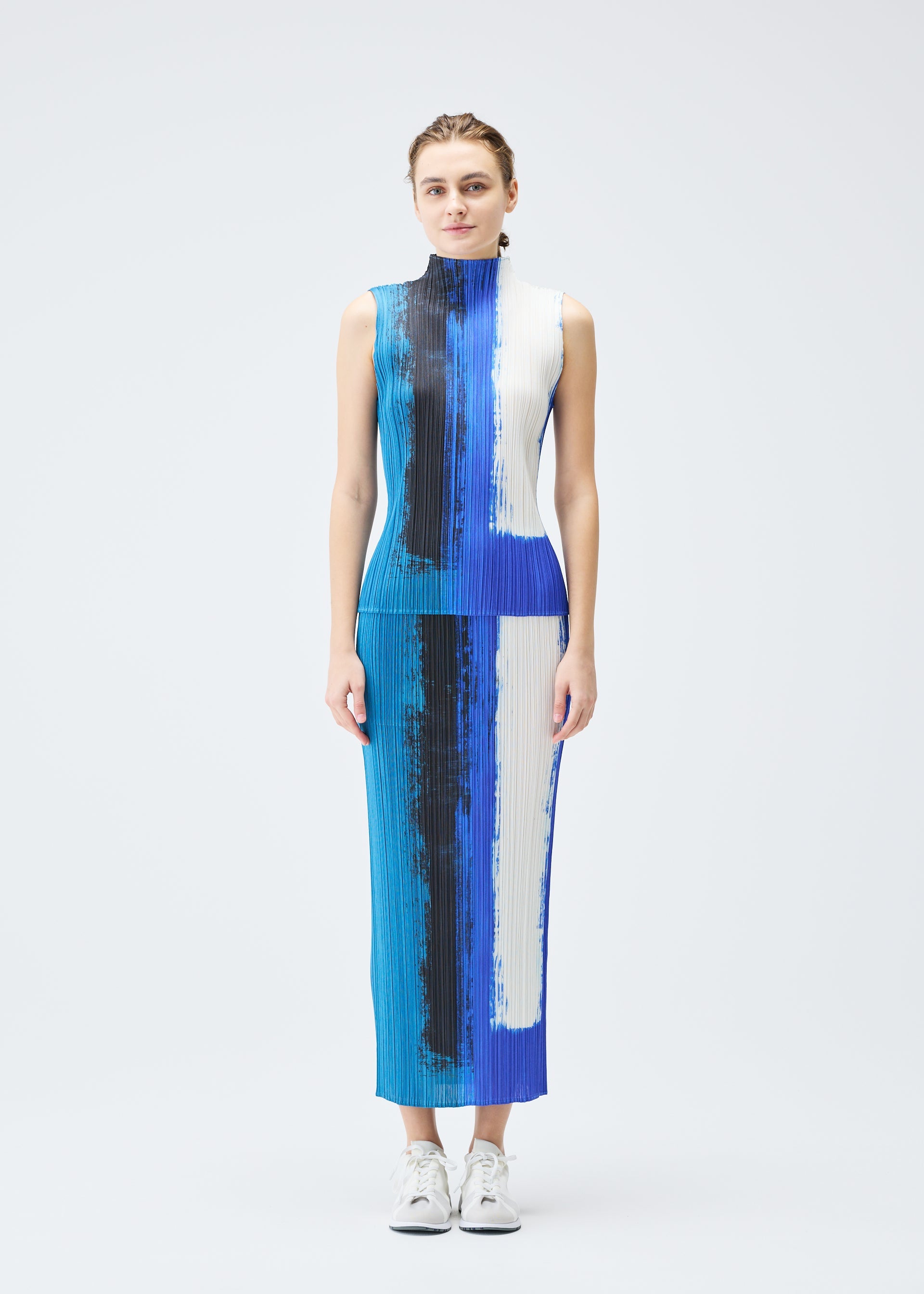 PLEATS PLEASE ISSEY MIYAKE – ISSEY MIYAKE ONLINE STORE