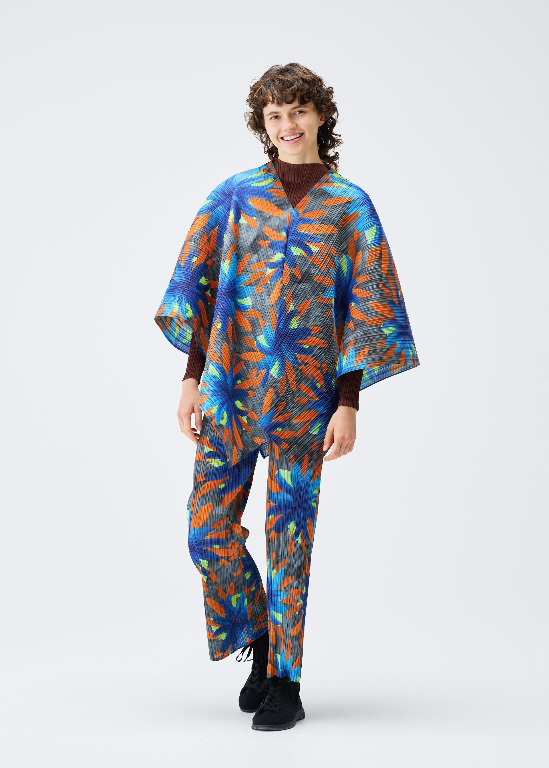 Zoomed view CARNIVAL