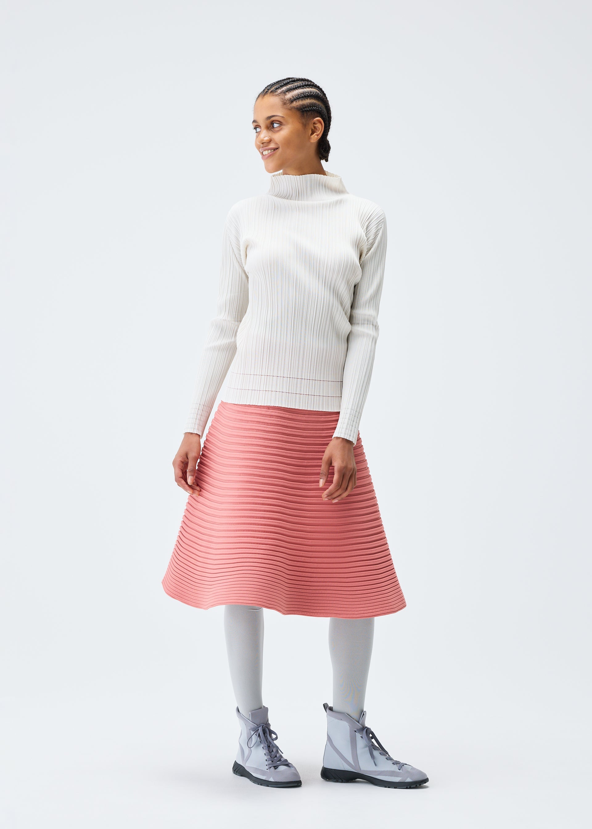 Zoomed view BOUNCE KNIT