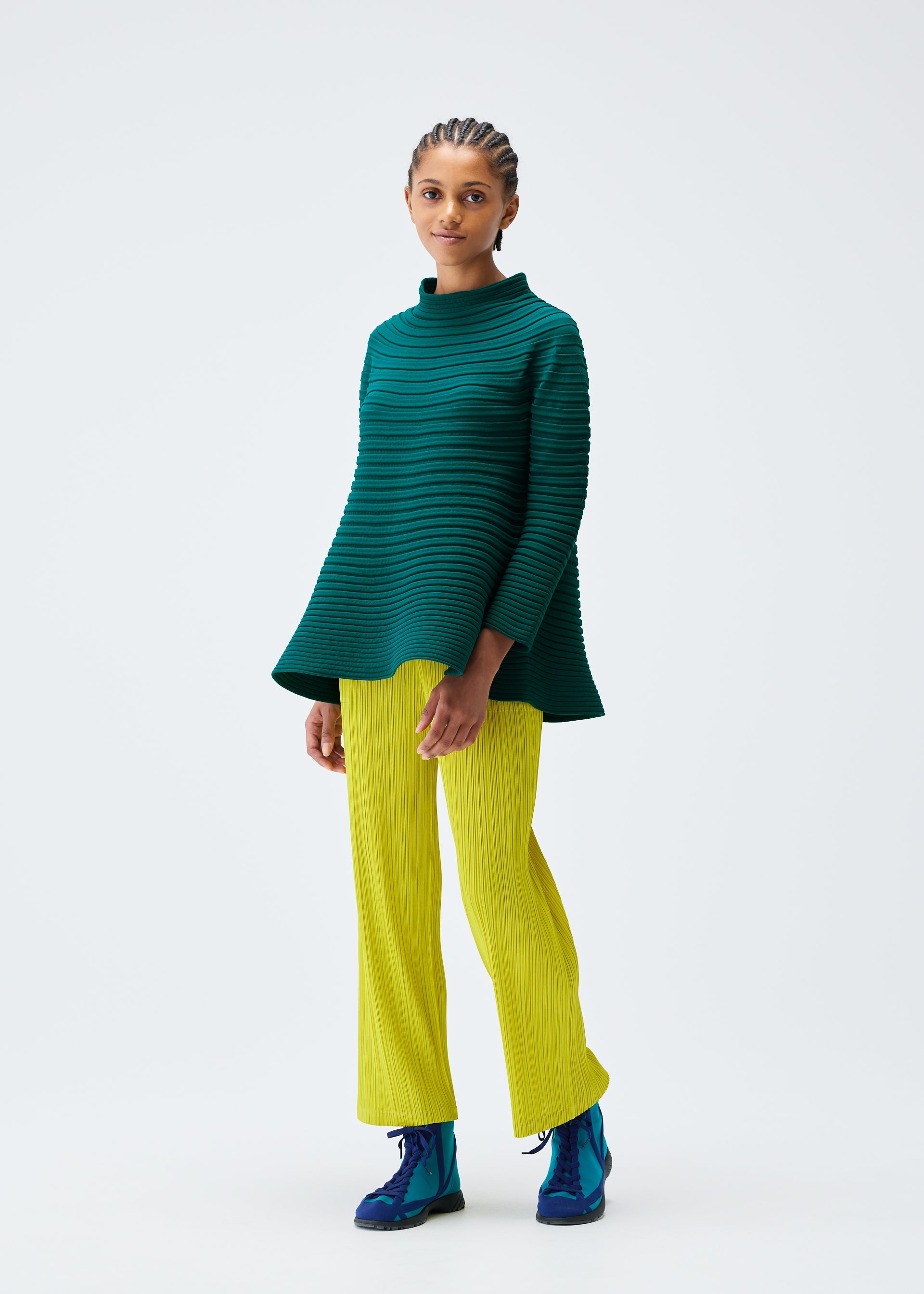 Zoomed view BOUNCE KNIT