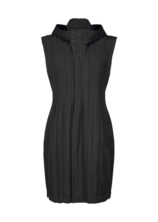 PADDED PLEATS COAT view 1