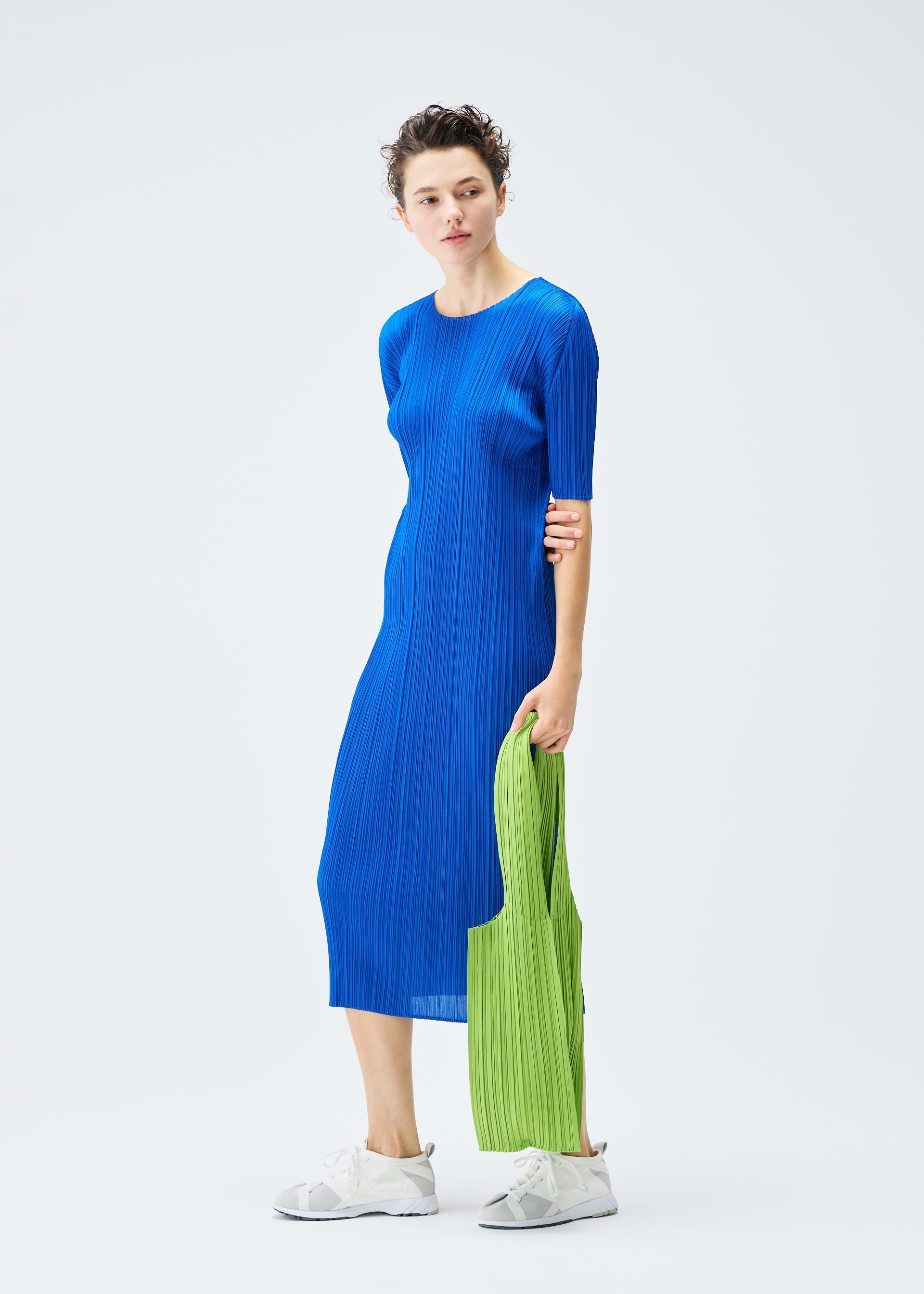 SHIFT PLEATS BAG