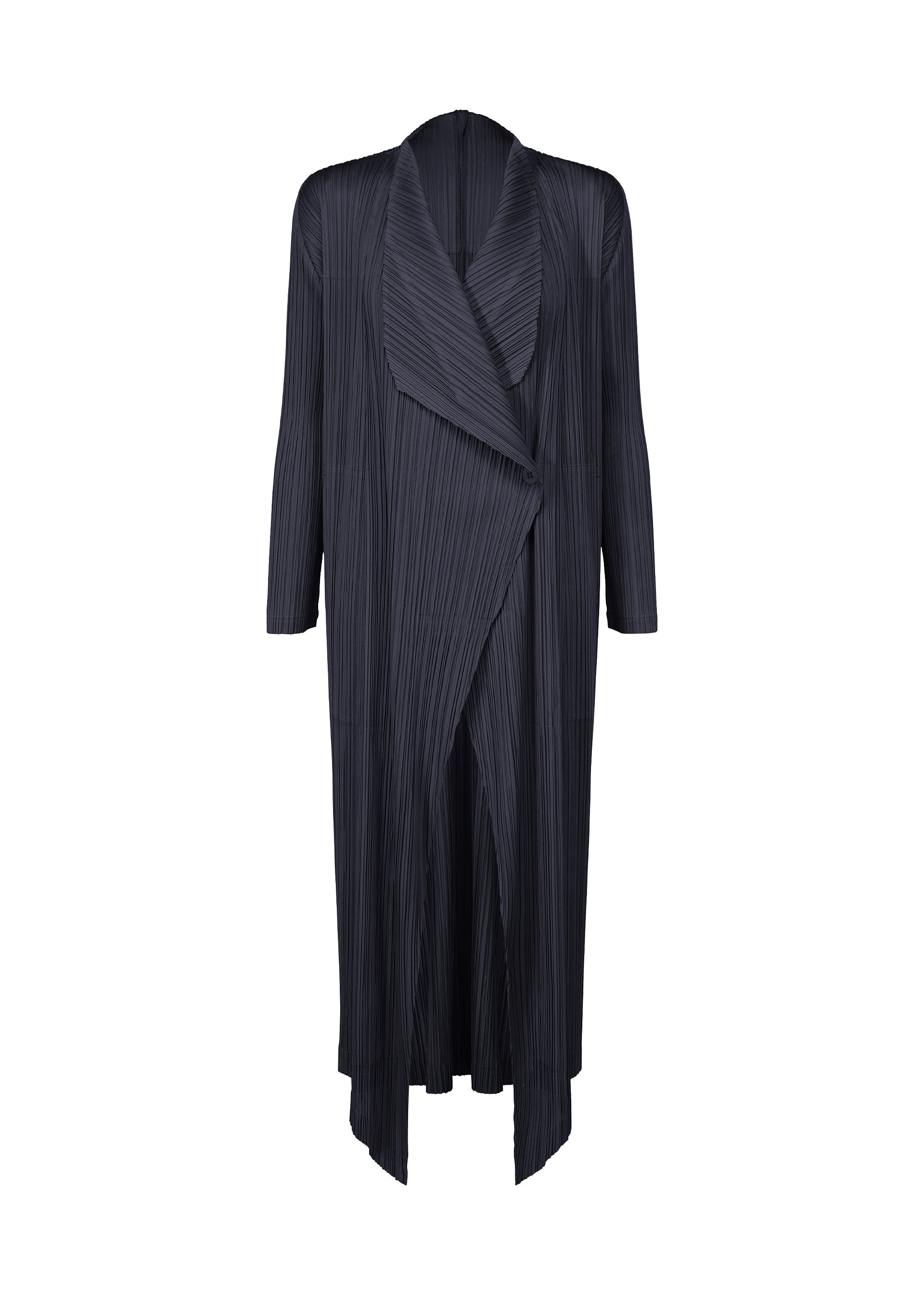 Zoomed view The PLEATS PLEASE ISSEY MIYAKE MONTHLY COLORS : JANUARY is a long black pleated coat with draped lapels and an asymmetrical hem, shown open-front and layered against a white background. - DARK NAVY （no.78）