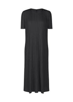 The MELLOW PLEATS by PLEATS PLEASE ISSEY MIYAKE is a knee-length, short-sleeved black round-neck dress with a loose fit and pleated texture, made from soft fabric and shown against a white background. - BLACK （no.15）