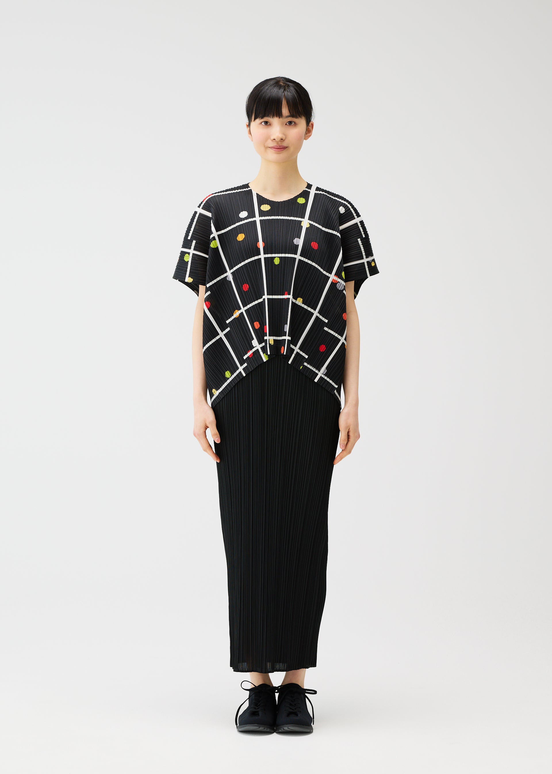 PLEATS PLEASE ISSEY MIYAKE – ISSEY MIYAKE ONLINE STORE