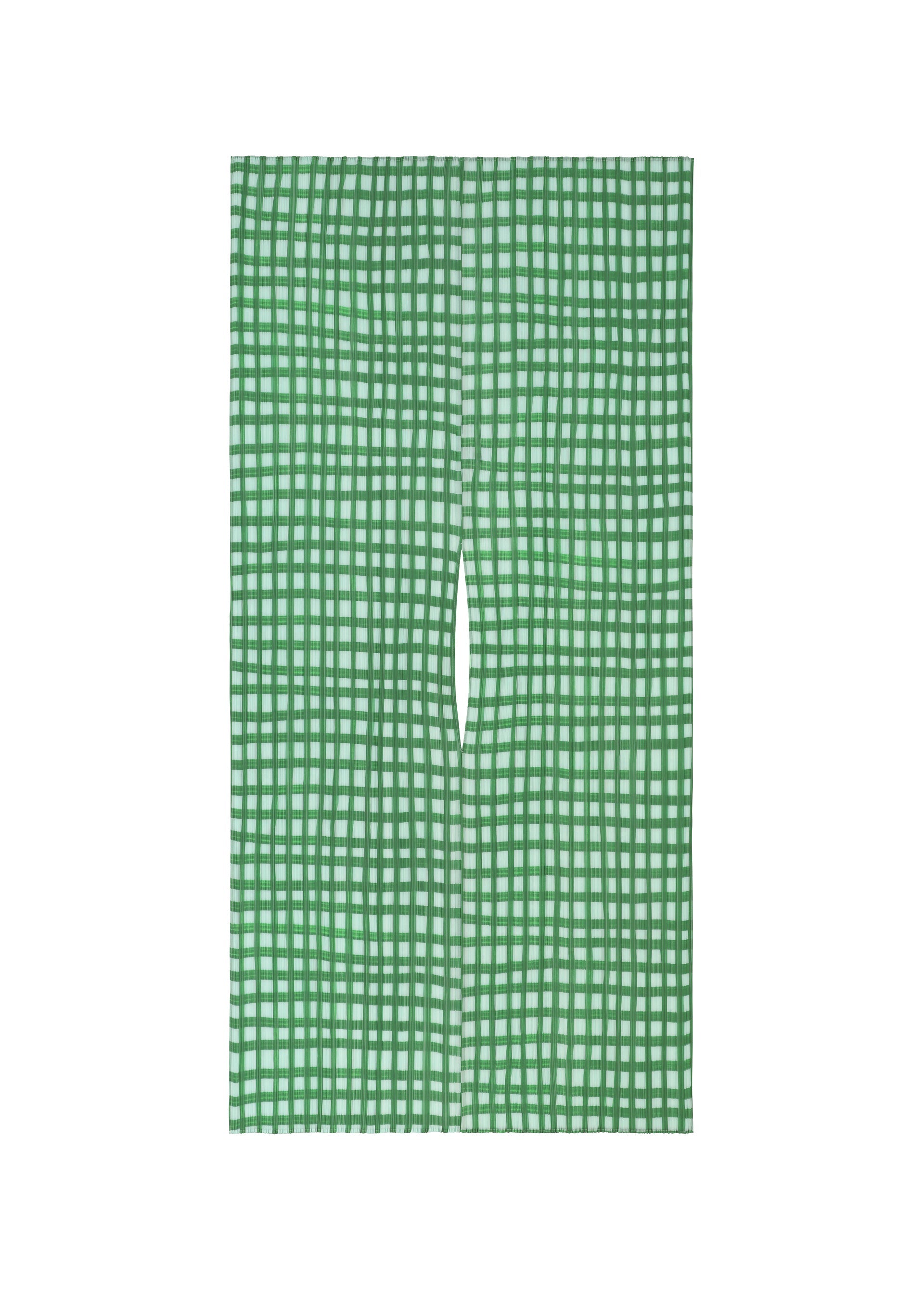 Zoomed view The BASKET MADAME-T by PLEATS PLEASE ISSEY MIYAKE is a rectangular green and white block check print fabric featuring a vertical center slit, shown against a plain white background. - GREEN （no.62）