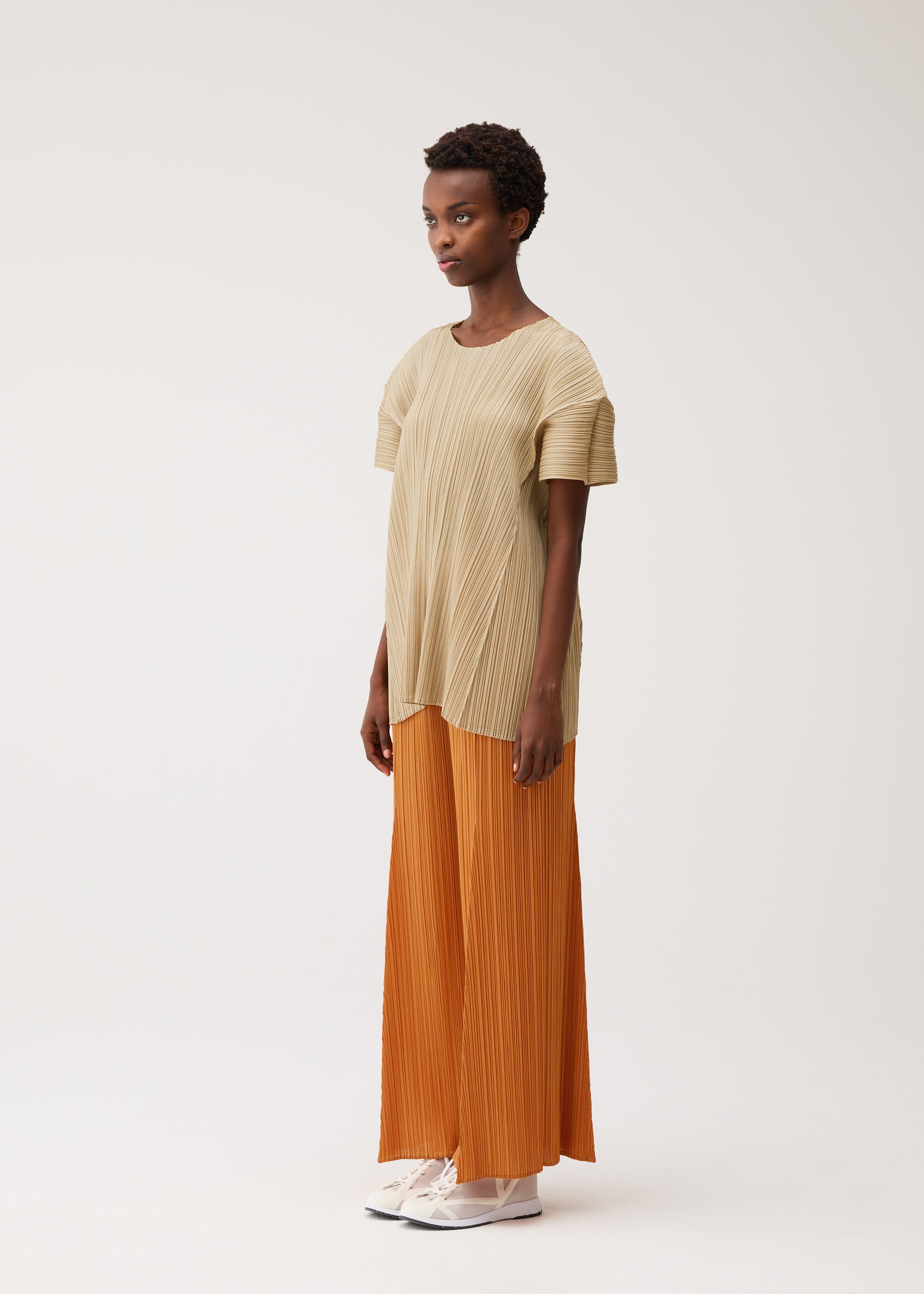 BOUQUET – ISSEY MIYAKE ONLINE STORE