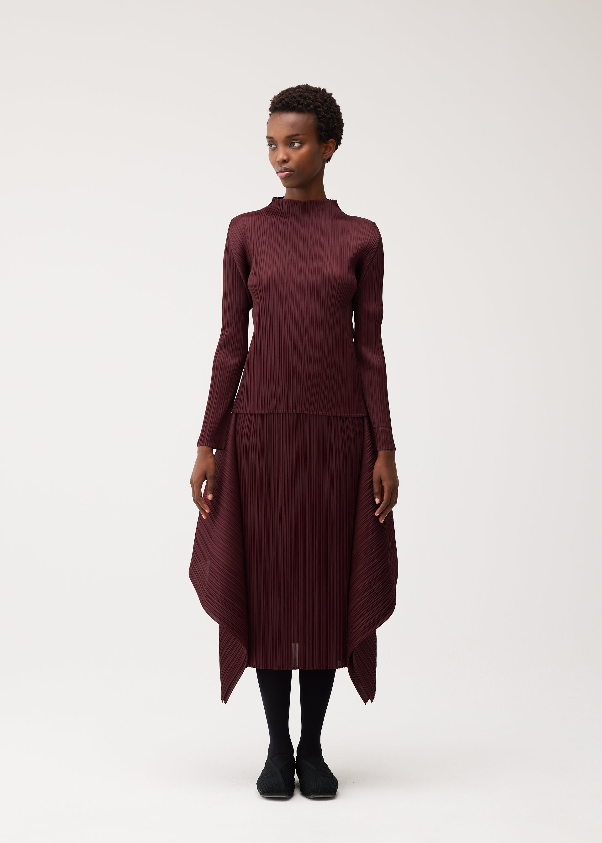 PLEATS PLEASE ISSEY MIYAKE – ISSEY MIYAKE ONLINE STORE