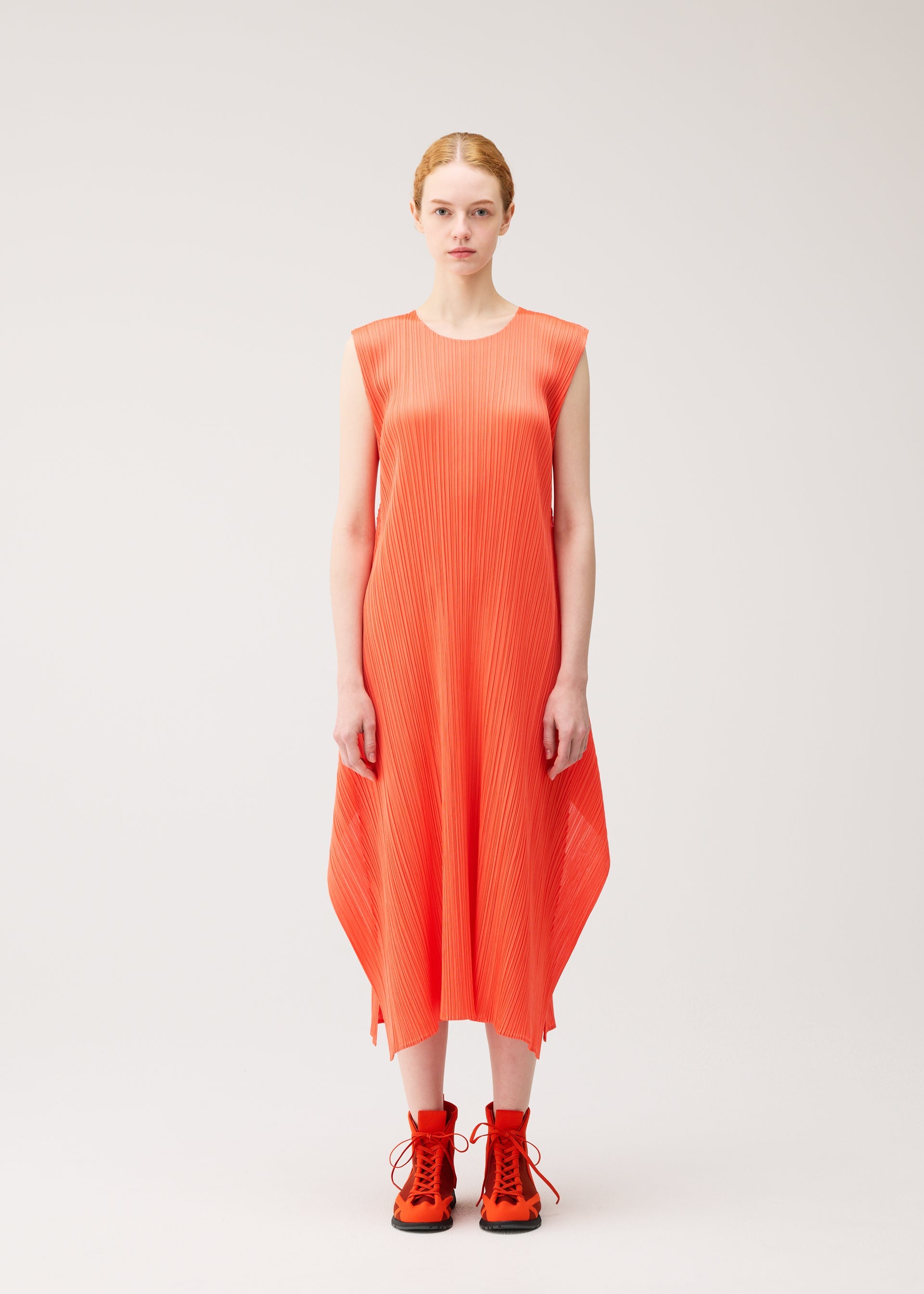 PLEATS PLEASE ISSEY MIYAKE – ISSEY MIYAKE ONLINE STORE