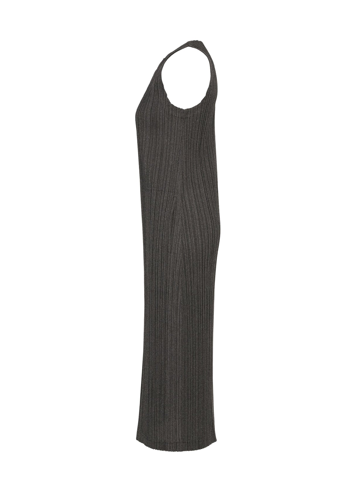 Zoomed view The COTTON DENIM BLACK midi dress by PLEATS PLEASE ISSEY MIYAKE is shown from the side, featuring a sleeveless, ribbed design with a straight, fitted silhouette and a denim-inspired look.