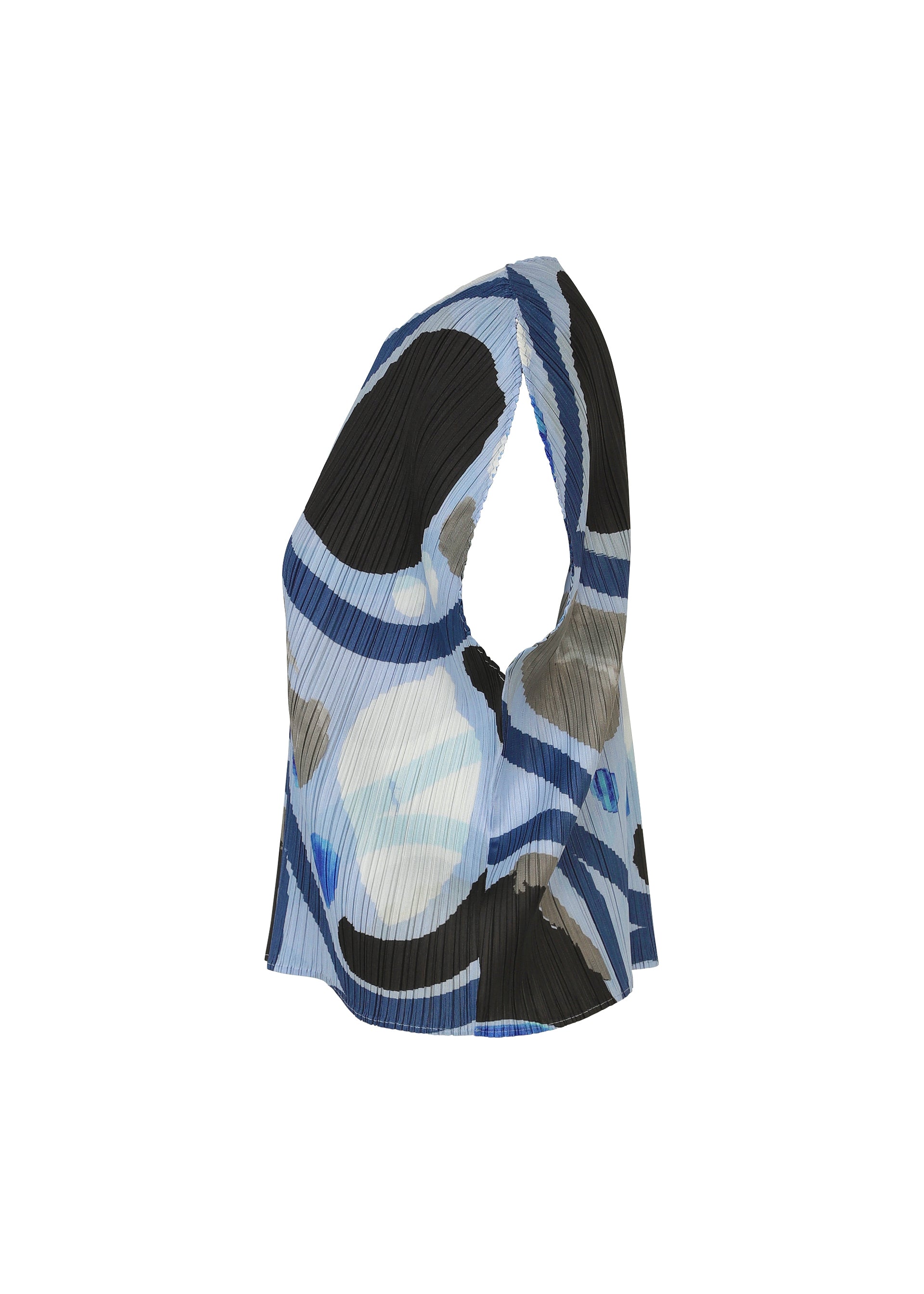 Zoomed view The ROLL top by PLEATS PLEASE ISSEY MIYAKE is a sleeveless, round-neck shirt with a side cutout, showcasing blue, black, white, and gray abstract patterns on pleated fabric. Shown in a side profile against a white background.
