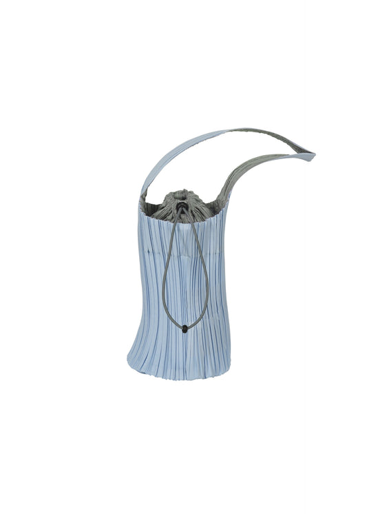 PLEATS SWAN BAG view 1