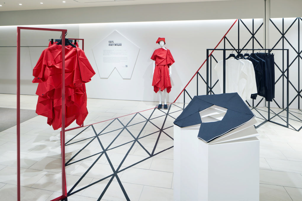 ISSEY MIYAKE SHINJUKU | SHIKAKU – ISSEY MIYAKE ONLINE STORE