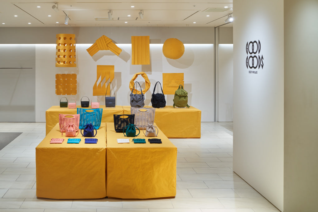 80's issey miyake men wrinkle silk stall（Issey Miyake