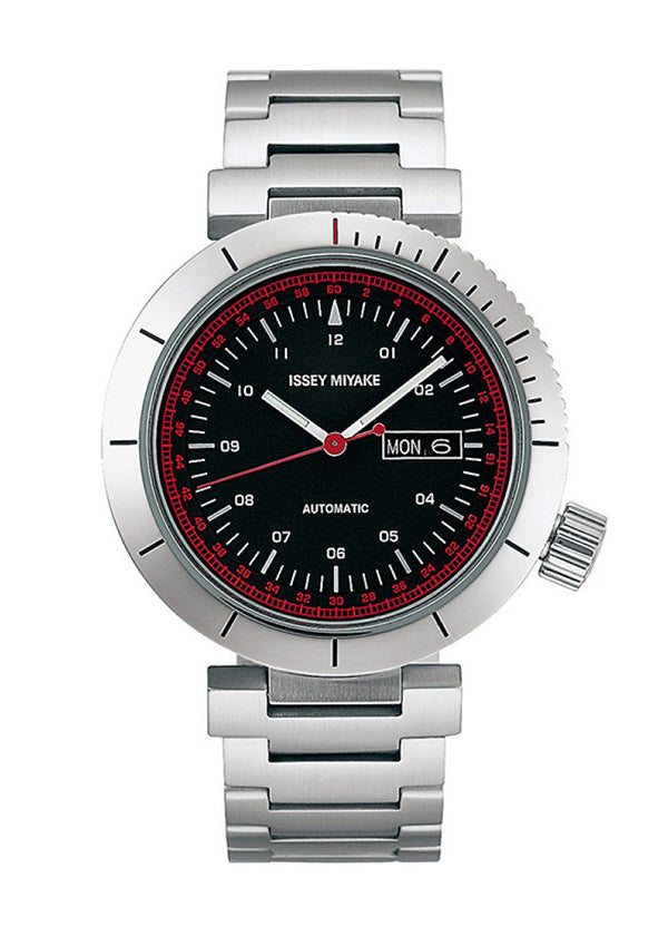 W Designed by Satoshi Wada – ISSEY MIYAKE ONLINE STORE