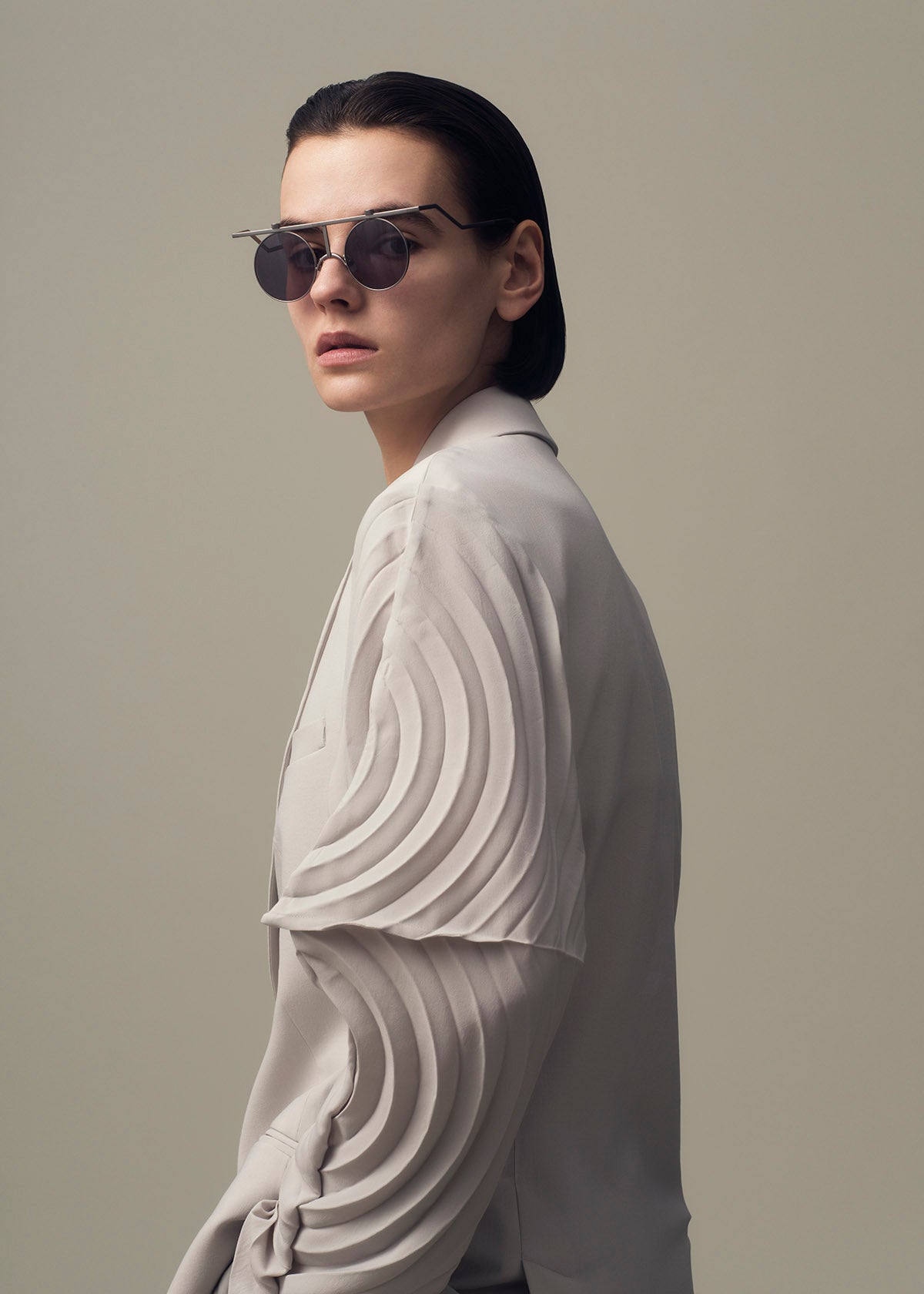 IM-101 – ISSEY MIYAKE ONLINE STORE